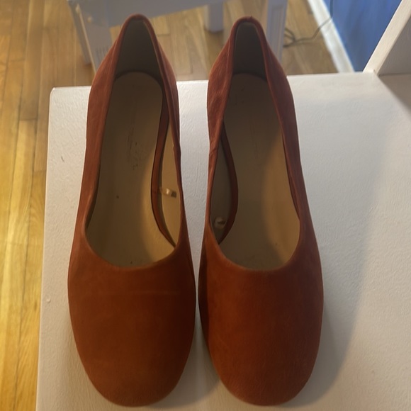 Zara pink/red shoes block heel peel off plastic still on bottom never worn - Picture 2 of 4